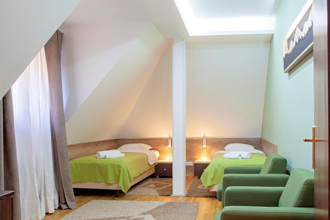 Hotel Junior Kopaonik Kültér fotó