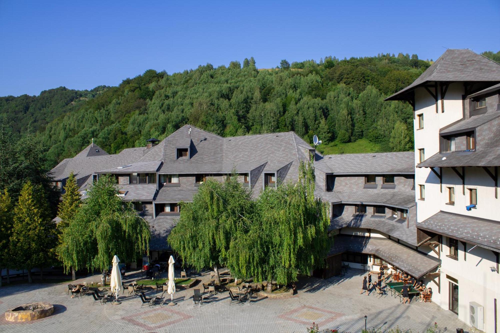 Hotel Junior Kopaonik Kültér fotó
