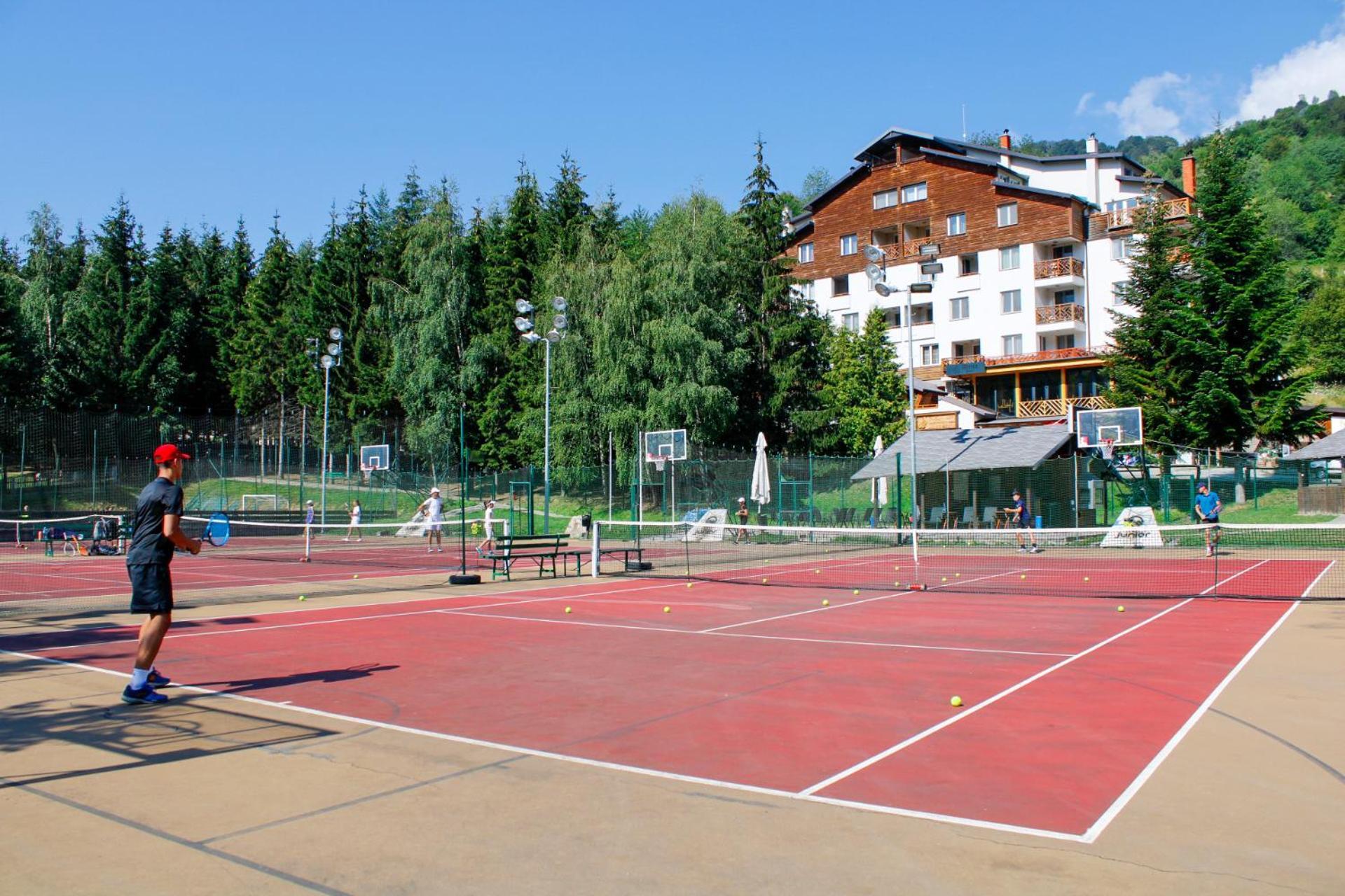 Hotel Junior Kopaonik Kültér fotó