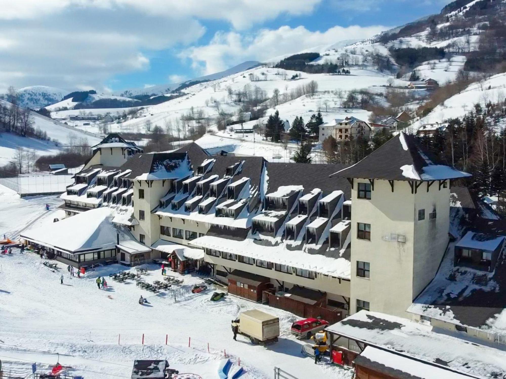 Hotel Junior Kopaonik Kültér fotó