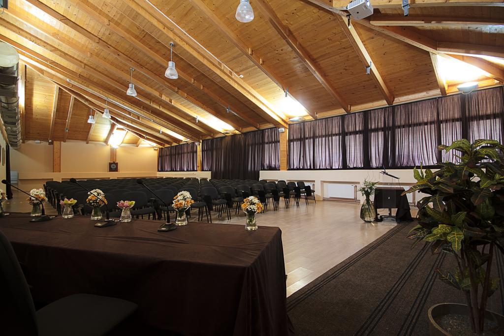 Hotel Junior Kopaonik Kültér fotó